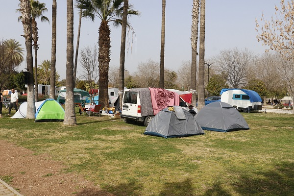 Foto - Evlerine girmeye korkuyorlar! İşte Adana'da yeni yaşam alanı