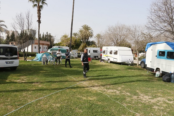Foto - Evlerine girmeye korkuyorlar! İşte Adana'da yeni yaşam alanı