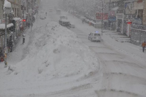 Foto - Evlerini bile bulamadılar!