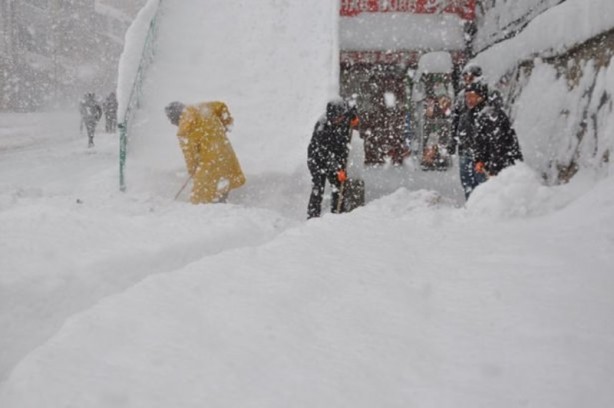 Foto - Evlerini bile bulamadılar!