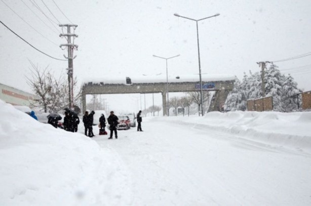 Foto - Evlerini bile bulamadılar!