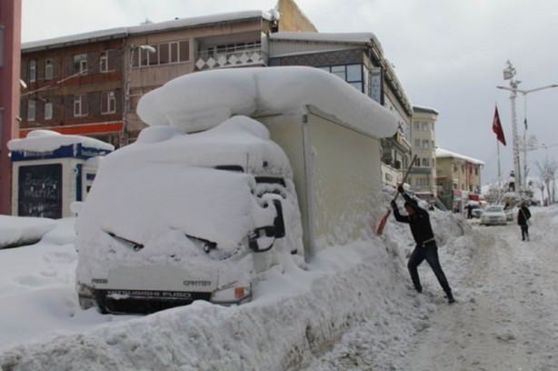 Foto - Evlerini bile bulamadılar!