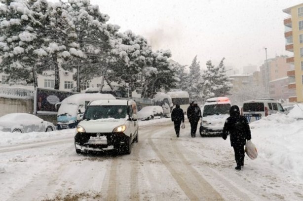 Foto - Evlerini bile bulamadılar!