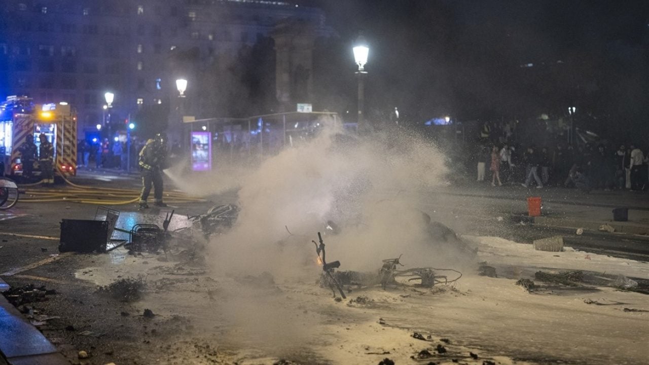 Foto - Eylemler İspanya’ya sıçradı! Mağazalar yağmalandı, çok sayıda gözaltı var 