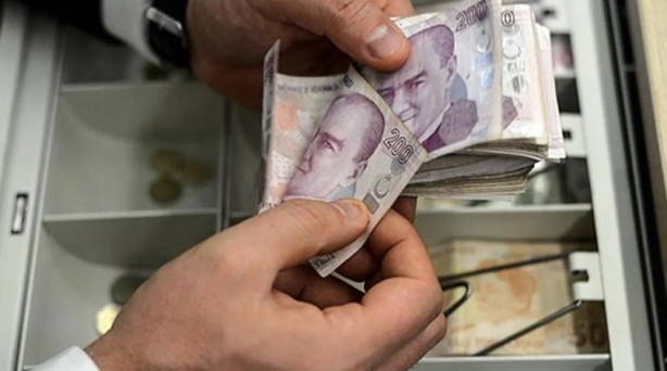 EYT'de detaylar belli oluyor! Kadınlara 20, erkeklere 25 yıl şartı