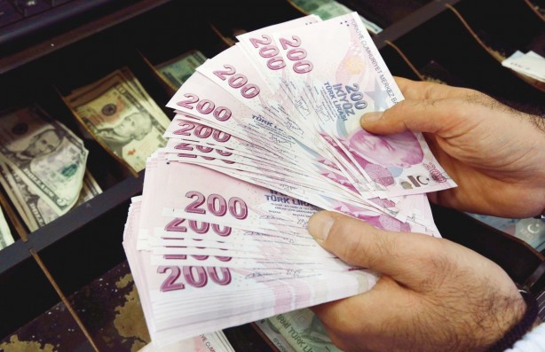 Foto - EYT'liler işe devam ederse bu 3 hakkı elde edecek! Uzman isim gözden kaçan detayı paylaştı