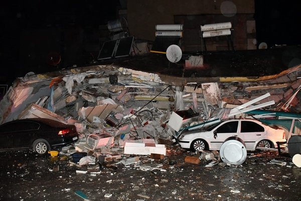 Foto - Eyüp Sultan Hazretlerinin türbesini gördü! Depremi bildi... Caner Toygar'dan şok iddia: Yeni bir şey bekliyorum