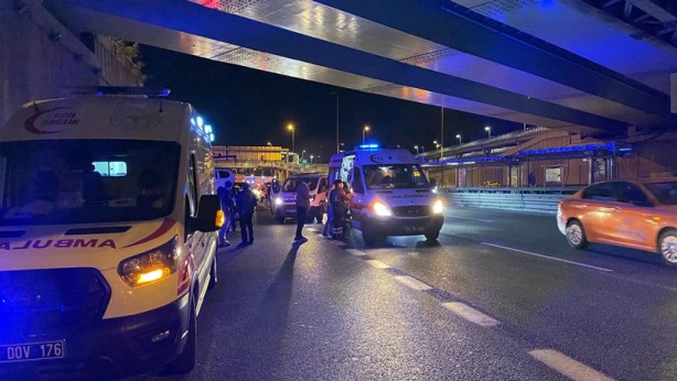 Eyüpsultan’da iki otomobilin karıştığı kazada 3 kişi yaralandı