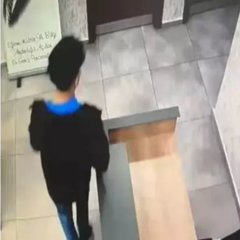 Foto - Eyüpsultan'da okul müdürüne saldırı! Yeni görüntüler kan dondurdu