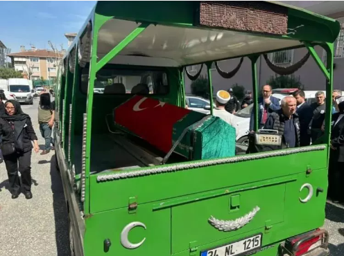 Foto - Eyüpsultan'da okul müdürüne saldırı! Yeni görüntüler kan dondurdu