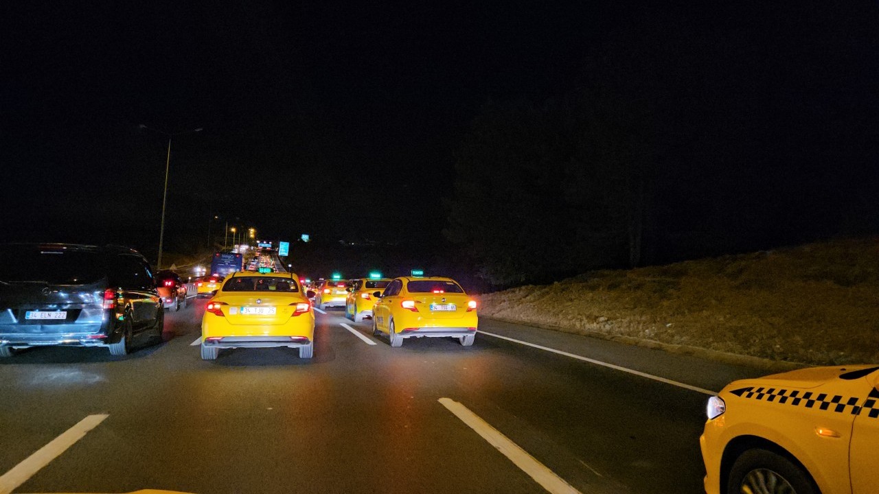 Foto - Eyüp'te taksici katledildi