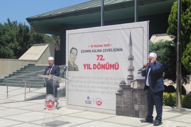 Foto - Ezanın aslına çevrilmesinin yıl dönümünde, Menderes'in kabrinde buluştular