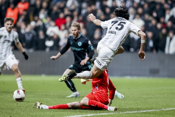 Ezber bozan gelişme: Süper lig devi Beşiktaş'ta gündem artık transfer! Taraftarlar isyan sinyalini verdiler...