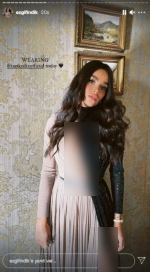 Foto - Ezgi Fındık'ın katıldığı 'camide dekolteli kıyafetle dini nikah' rezilliğine tepki yağdı!