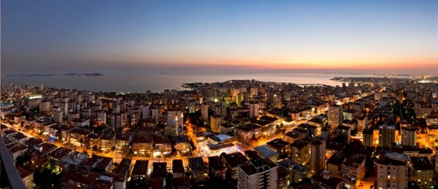 Foto - EZİLEN CHP'LİYE BAK