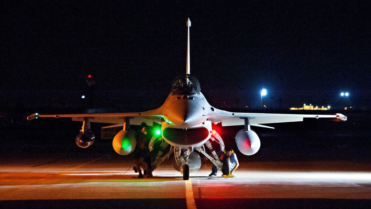 Foto - F-16 savaş uçaklarında beklenmedik arıza! Uçuşlar apar topar durduruldu, tümgeneralden açıklama geldi