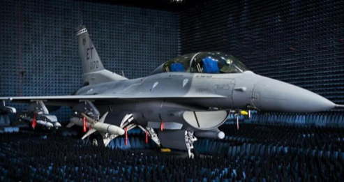 Foto - F-16'ları satıp Türkiye'yi vurmak için savaş uçağı alacaklar