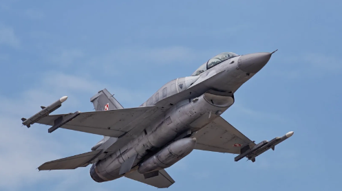 Foto - F-16'ları satıp Türkiye'yi vurmak için savaş uçağı alacaklar