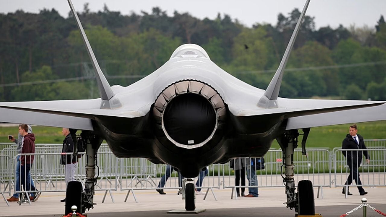 Foto - F-35 krizinde ezberleri bozacak gelişme! Türkiye’ye ilk 6 uçak için müjde geldi