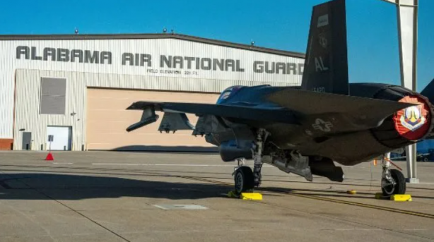Foto - F-35 politikası değişti! Gözünü o savaş uçağına çevirdi.