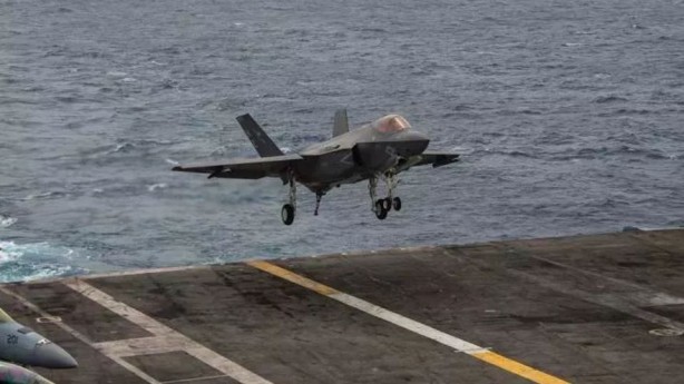 Foto - F-35 savaş uçakları havada zor duruyor! Şüphe giderek artıyor