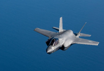Foto - F-35 savaş uçakları kilitlenebilir mi? 'Hayır' diyemedi, ortalık karışacak