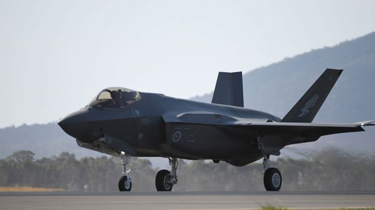 Foto - F-35'i olan yandı: İşte Türkiye'nin F-35 savaş uçağını almaması için bir sebep daha