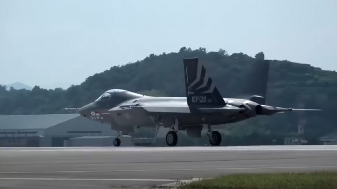Foto - F-35'lerden vazgeçildi, 60 adet KF-21 savaş uçağı geliyor