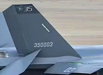 Foto - F-35'leri tahtından edecek! Pentagon tedirgin, ilk kez görüntülendi