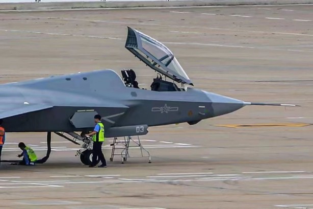 Foto - F-35'leri tahtından edecek! Pentagon tedirgin, ilk kez görüntülendi