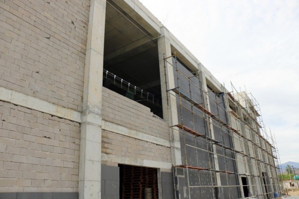 Foto - Fabrika duvarı yıkıldı! Yaralılar var