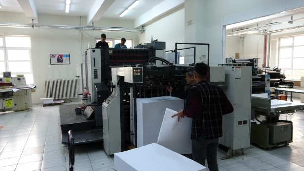 Foto - Fabrika gibi okul! Adeta para basıyor