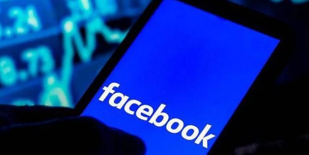 Foto - Facebook 'Akıllı telefon bataryalarını tüketiyor' iddiası