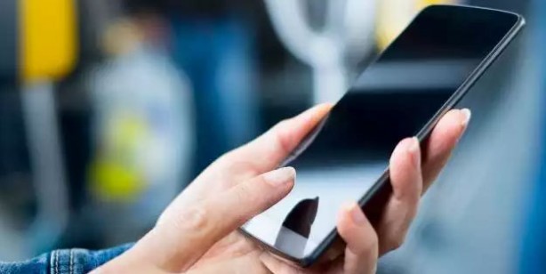 Foto - Facebook 'Akıllı telefon bataryalarını tüketiyor' iddiası