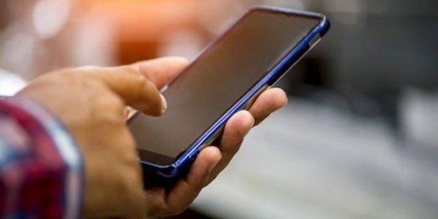 Foto - Facebook 'Akıllı telefon bataryalarını tüketiyor' iddiası