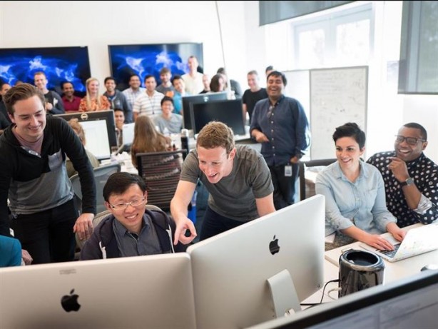 Foto - Facebook çalışanları ne kadar maaş alıyor?