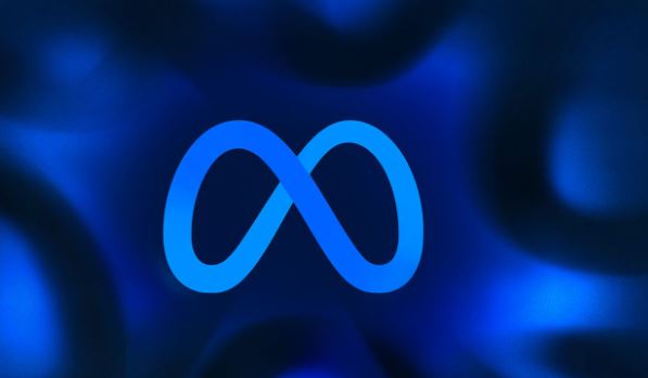 Foto - Facebook’ta yaprak dökümü