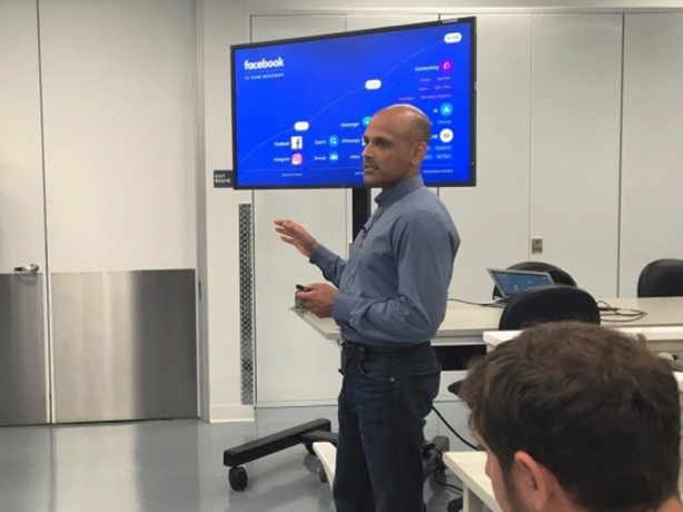 Foto - Facebook'un yeni laboratuvarı böyle görüntülendi