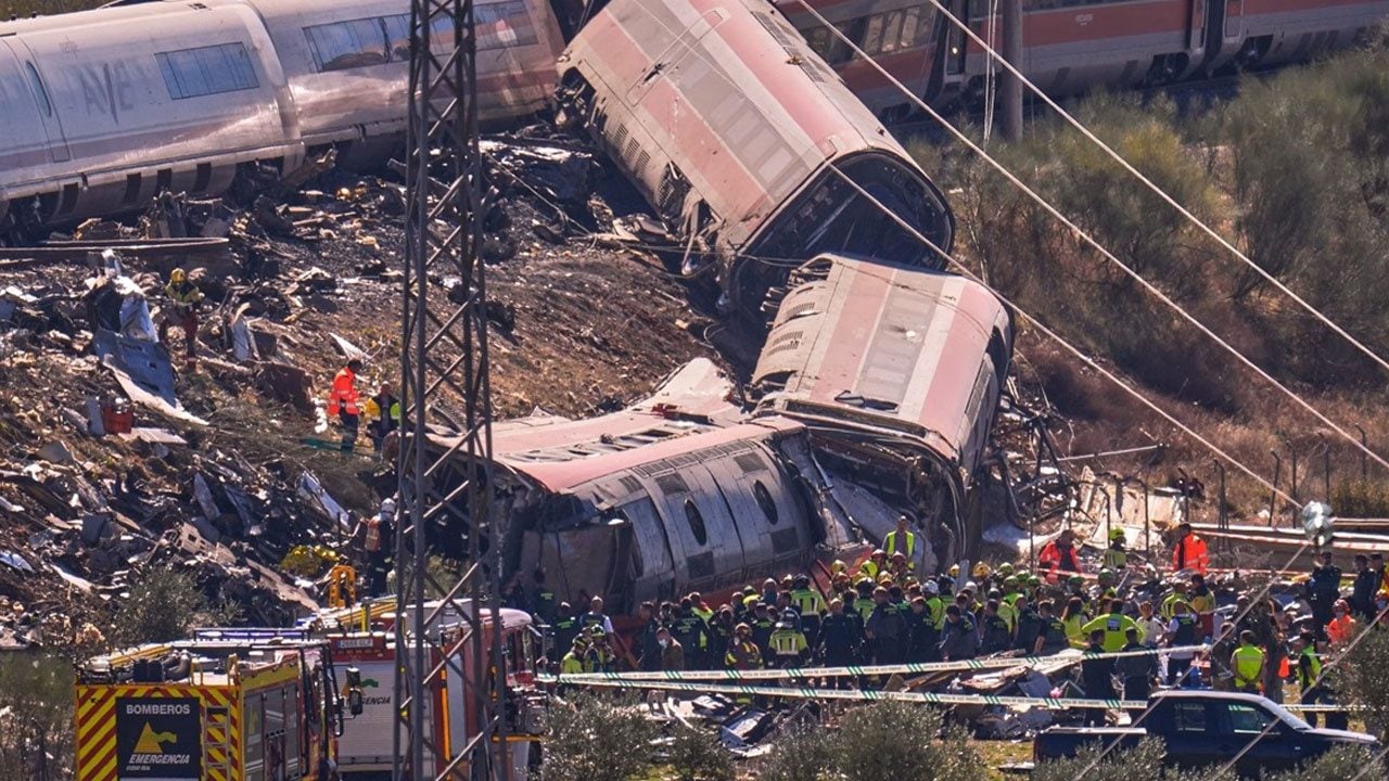 Foto - Facia böyle yaşanmış! 68 kişinin öldüğü tren faciasında ses kayıtları ortaya çıktı 