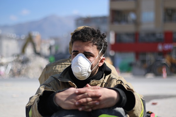 Foto - Facia geliyorum demiş! Yıkılan evlerde bu malzeme kullanılmış