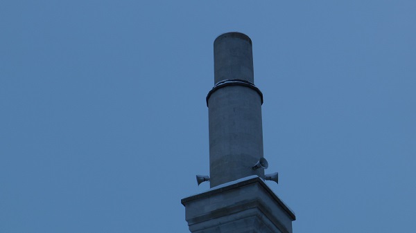 Foto - Faciadan saniyelerle kurtuldular