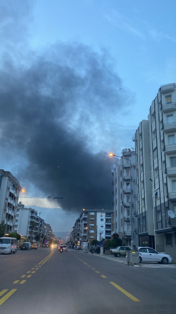 Foto - Facianın eşiğinden dönüldü! Akaryakıt istasyonu yakınında korkutan yangın