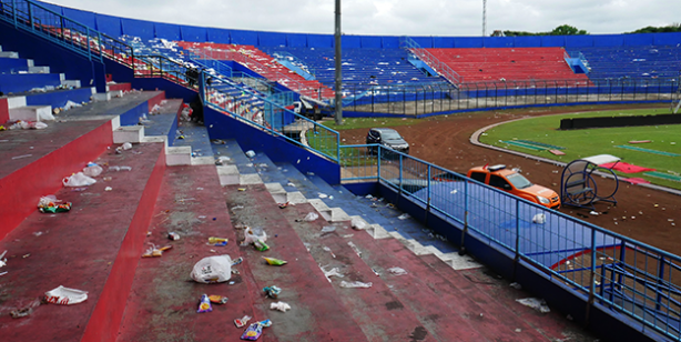 Facianın yaşandığı stat savaş alanına dönmüş!