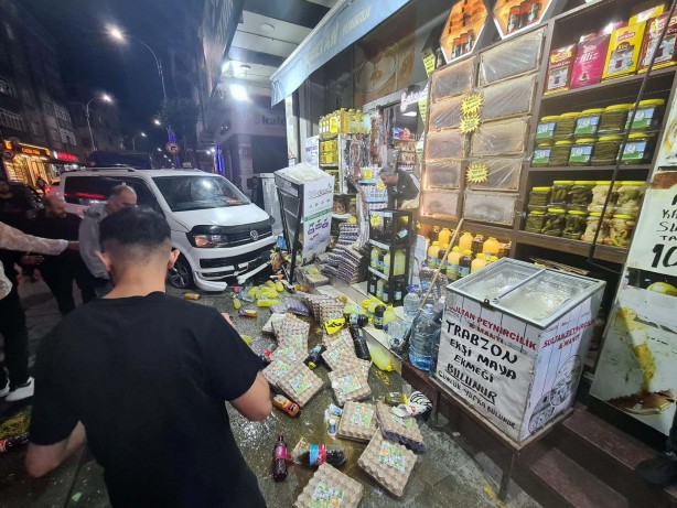 Foto - Faciaya ramak kaldı! İçene ‘çağdaş’ içmeyene ‘gerici’ diyorlar işte sonuç