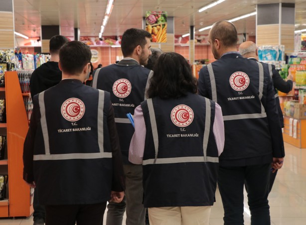 Foto - Fahiş fiyatın önüne geçiliyor! Ramazan ayı öncesi 10 ilde market denetimi!
