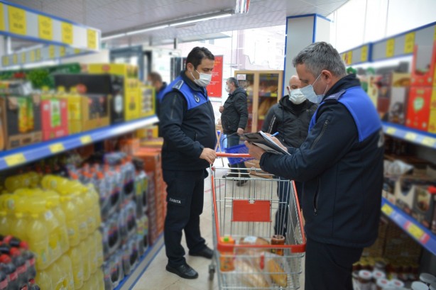Foto - Fahiş fiyatla mücadele sürüyor! 4 markete tutanak tutuldu