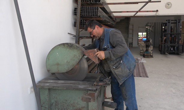 Foto - Fahiş kiralardan böyle kurtuldular! Sigara fiyatına sıfır dükkan