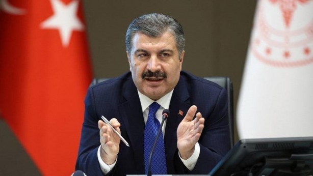 Fahrettin Koca, müthiş haberi "Dünyada bir ilk yaşandı" diyerek duyurdu! "Vallahi helal olsun" dedirten gelişme