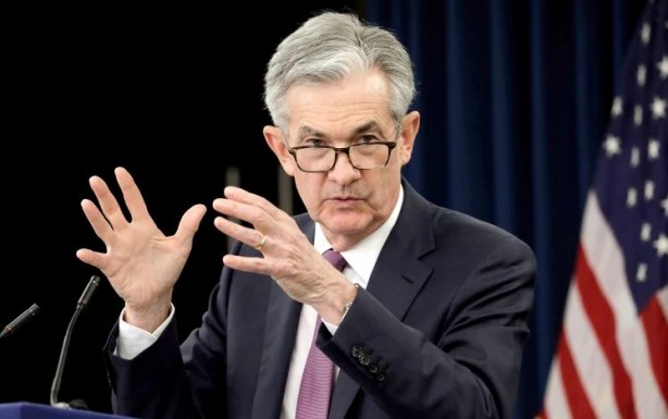 Faizci Powell ekonomiyi uçuruma sürüklüyor