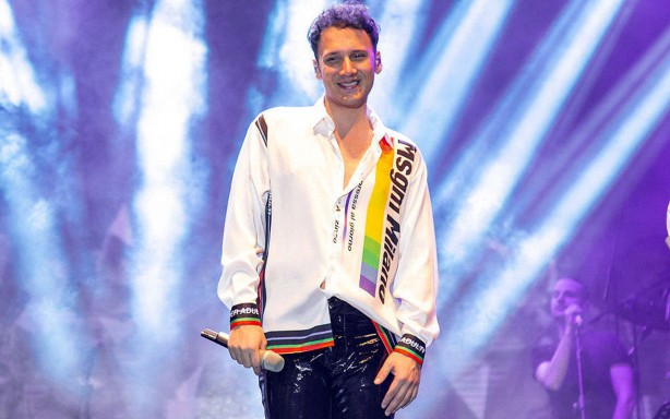 Foto - Fakir edebiyatı yapan tuzu kuru muhalif tayfa sayesinde ünlüler yılbaşı gecesi ceplerini dolduracak!